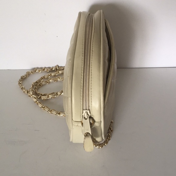 Beige Quilt Bag - Picture 3 of 8